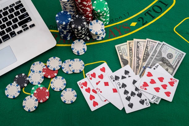 88cepat mobile app interface showing football betting, live dealers, and slots